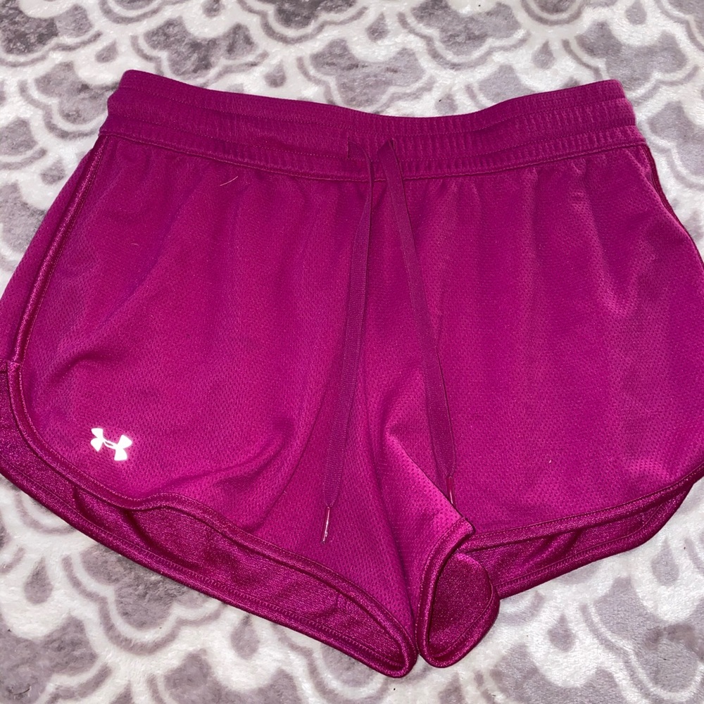 Under Armour shorts🛍